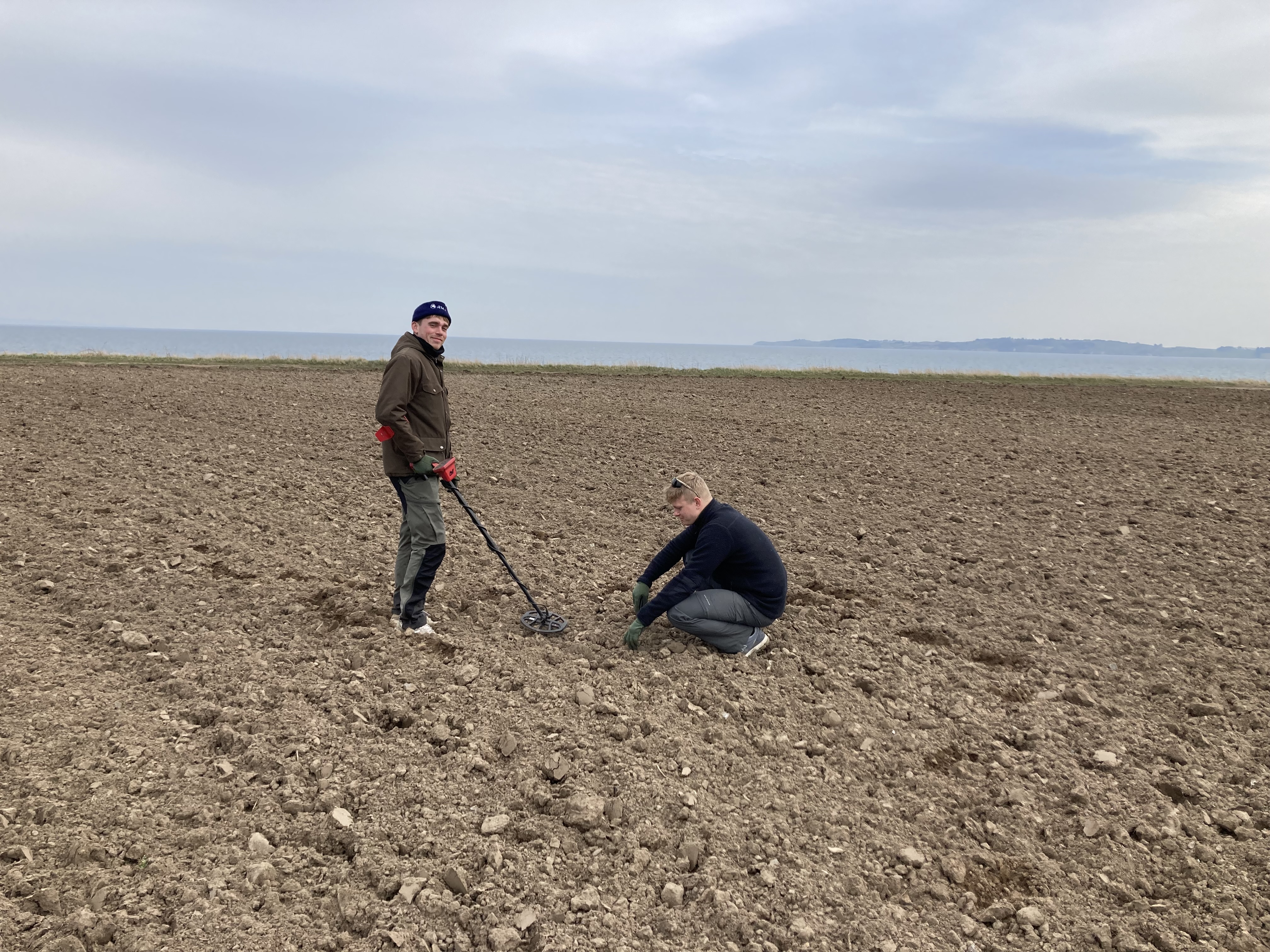 Metaldetektering på mark